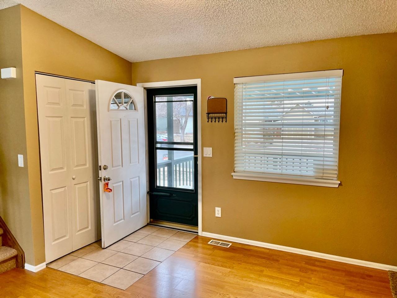 17502 E Whitaker Dr - Photo 2 of 18
