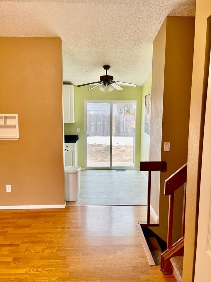 17502 E Whitaker Dr - Photo 5 of 18