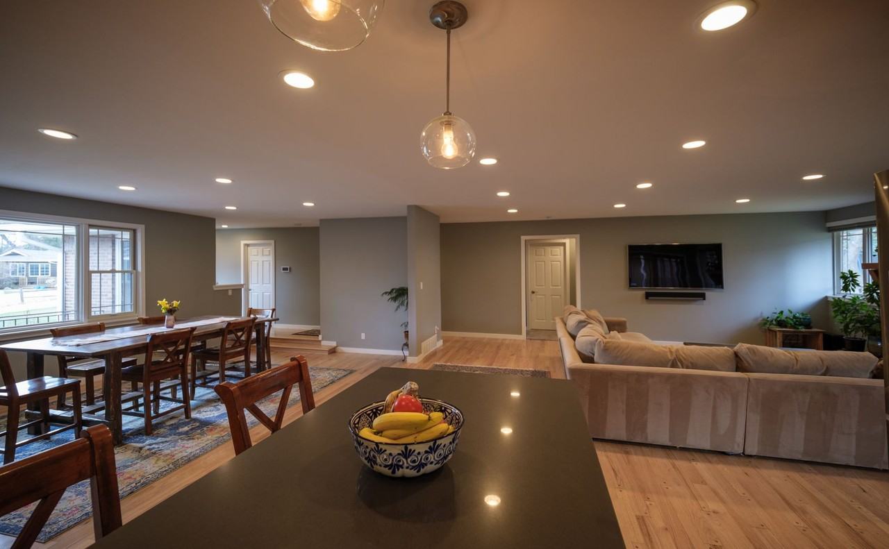 4760 Lee Cir - Photo 3 of 21