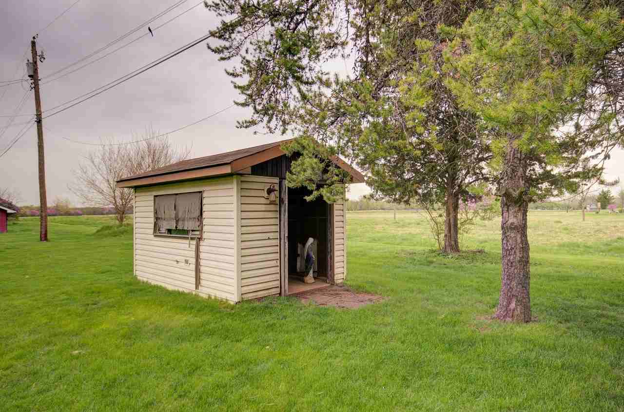 22451 S Carrie Ave - Photo 3 of 21