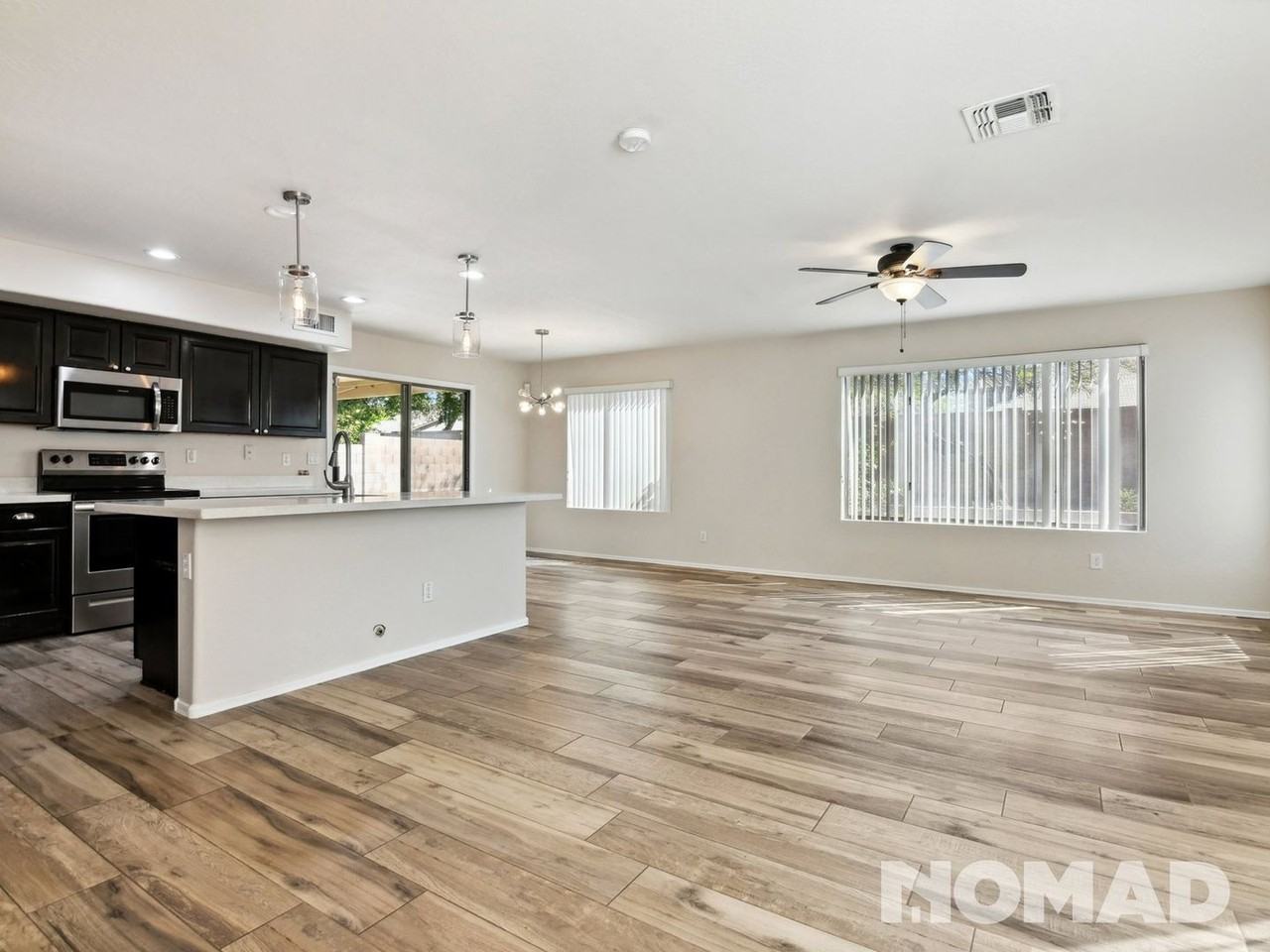 6041 N Pajaro Ln - Photo 2 of 26
