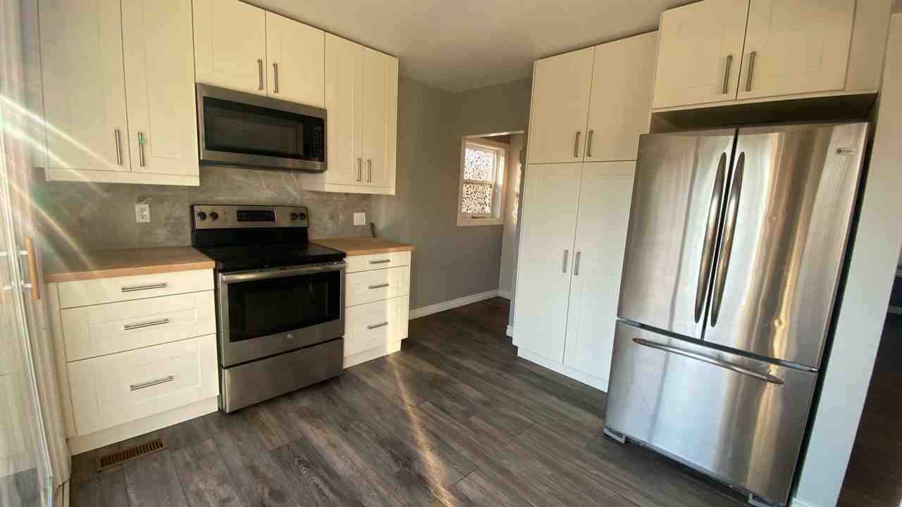 51 Graystone Avenue #A - Photo 2 of 12