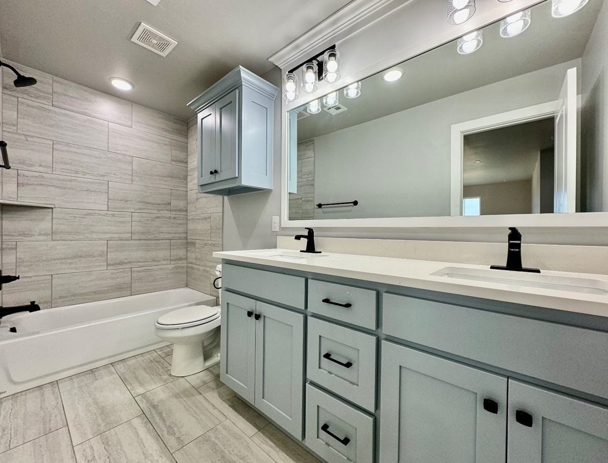 6229 Nw 178th Ter - Photo 6 of 27