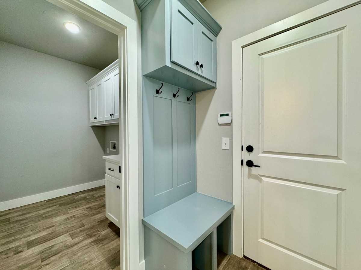 6229 Nw 178th Ter - Photo 5 of 27