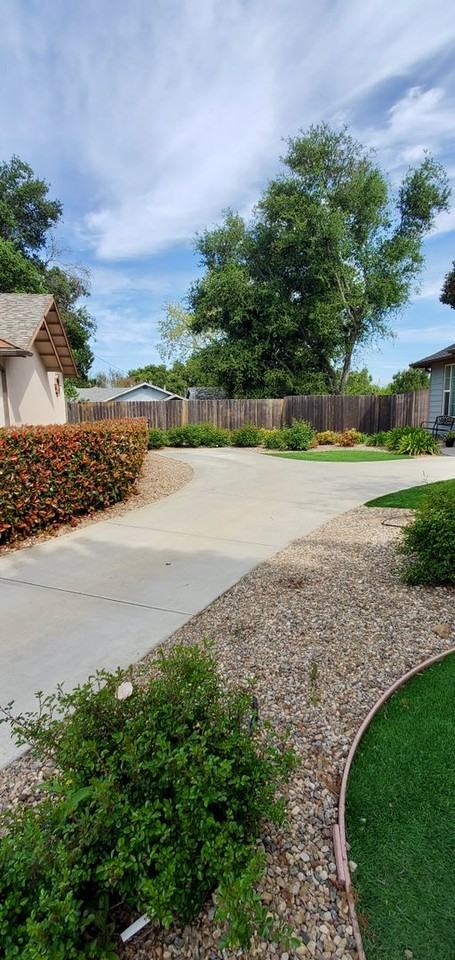 1154 Galeria Cir - Photo 4 of 32