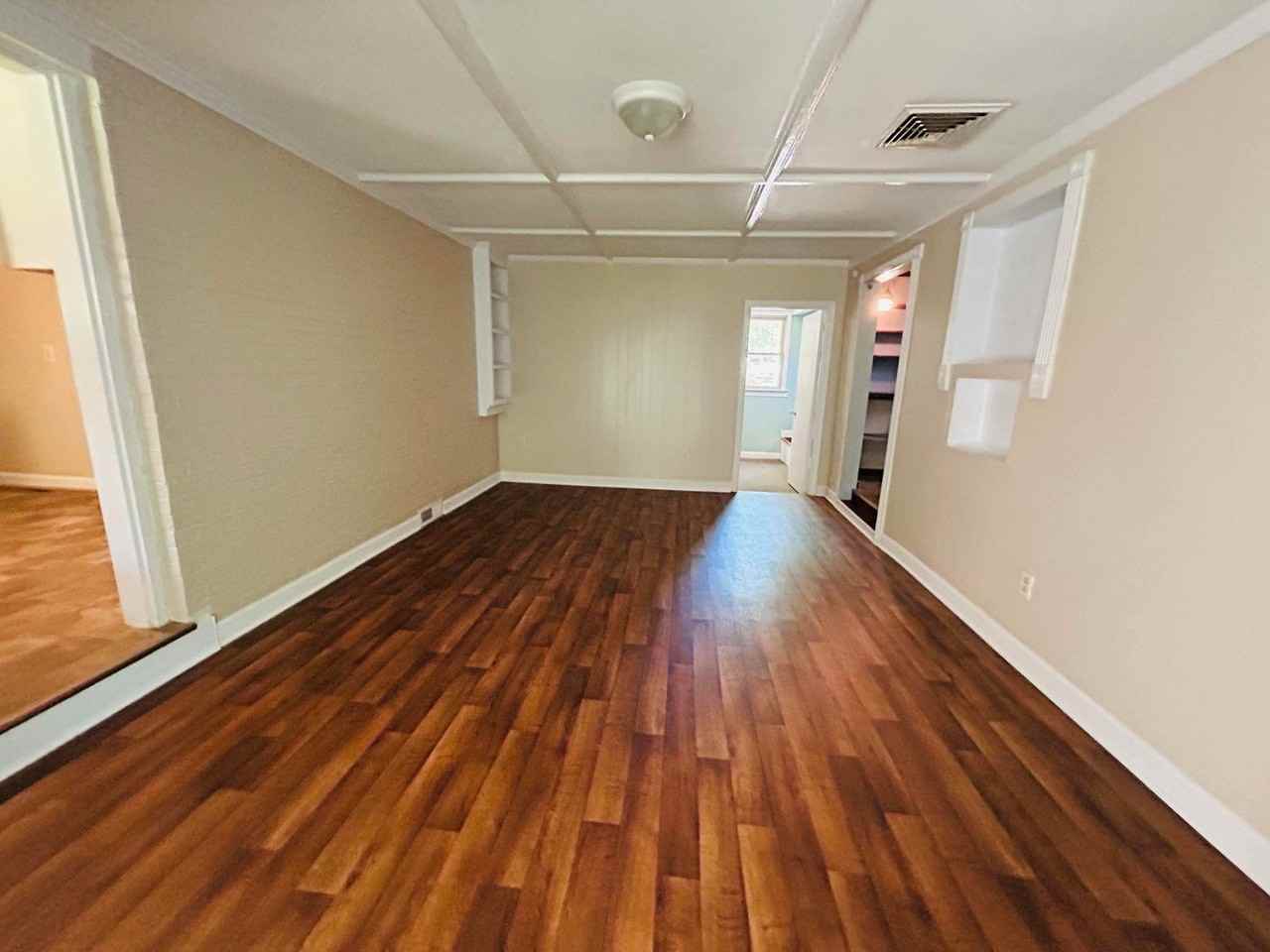 2100 Wingate St - Photo 4 of 24