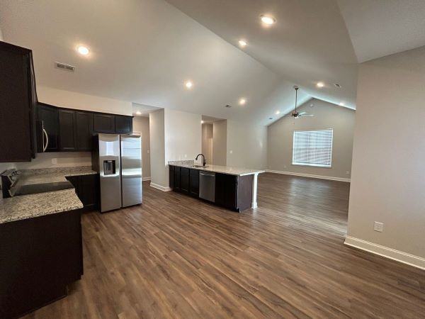488 Creekside Way - Photo 2 of 14