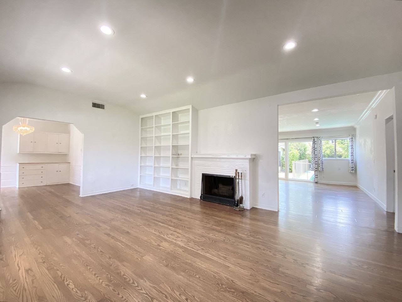 4503 Longridge Ave - Photo 2 of 29