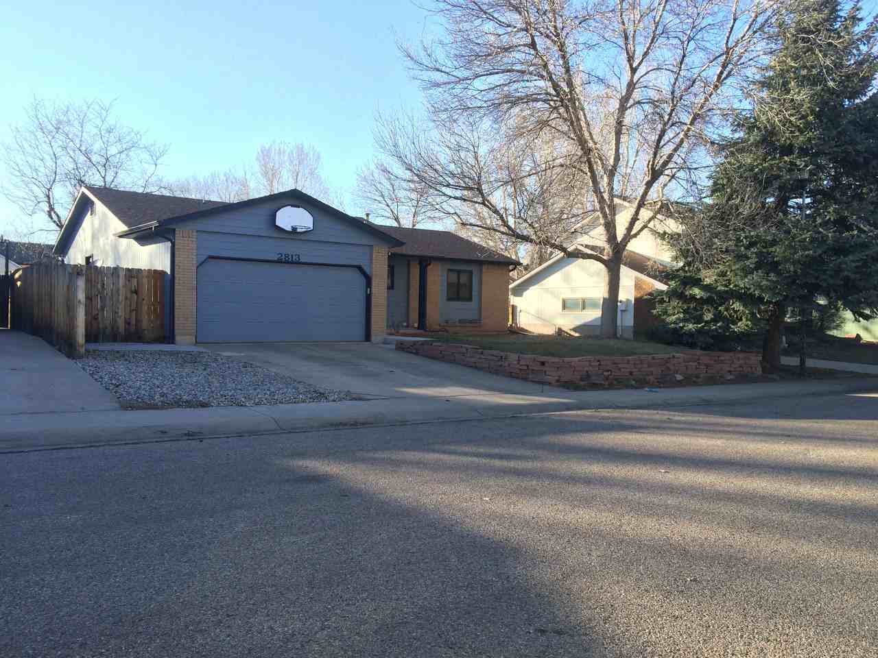 2813 Claremont Dr #NA - Photo 2 of 10