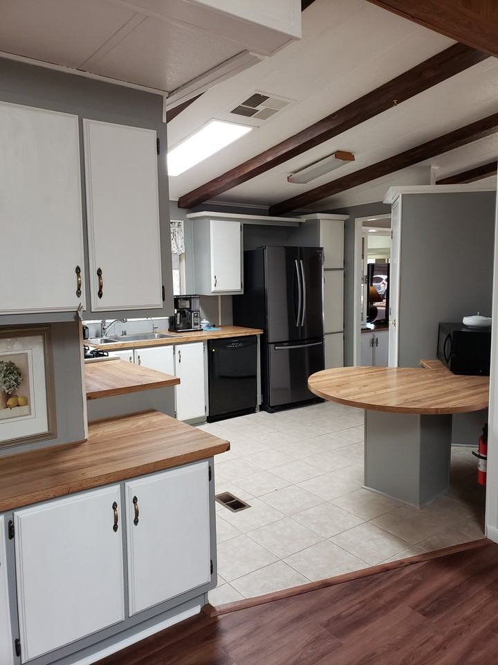 130 W Olive Dr #NA - Photo 2 of 10