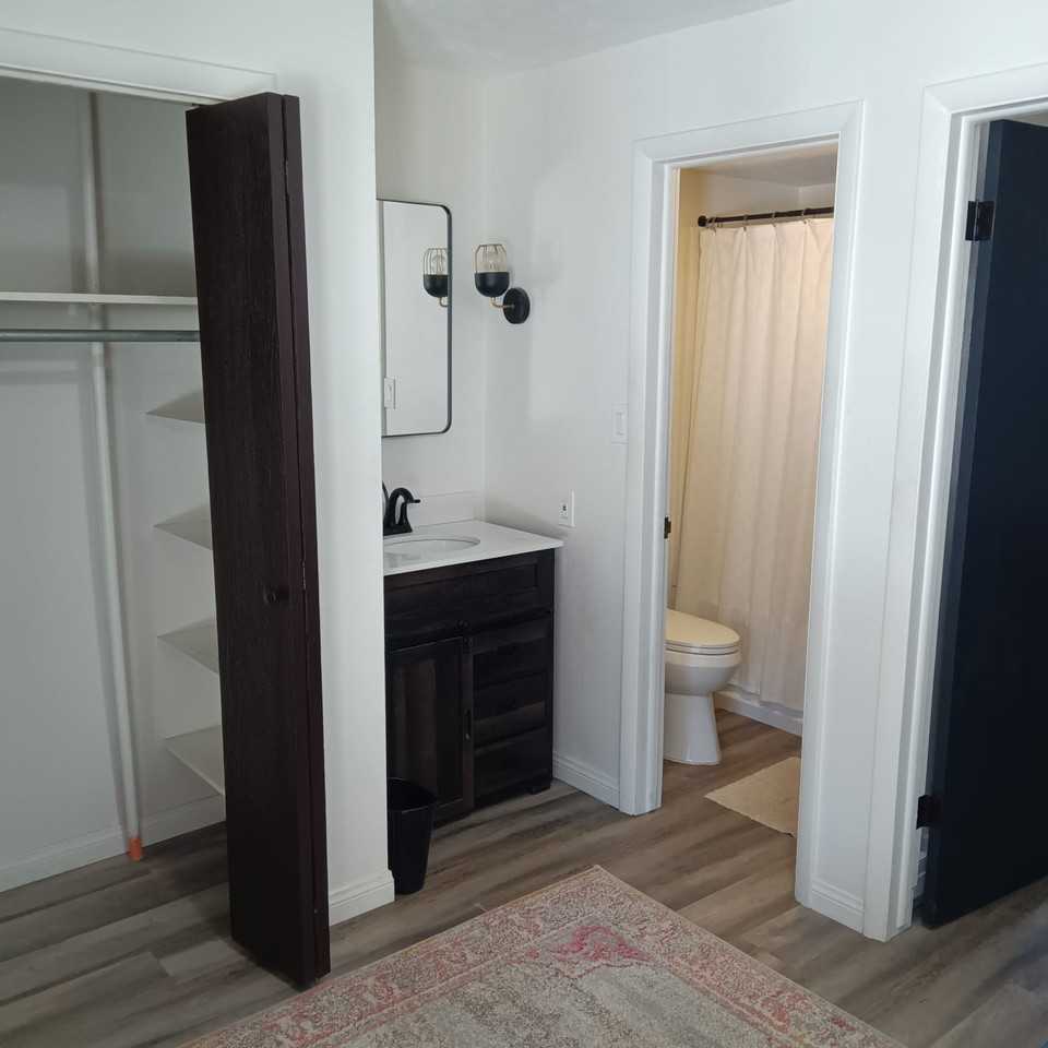 651 S Snowflake Ln #203 - Photo 7 of 11