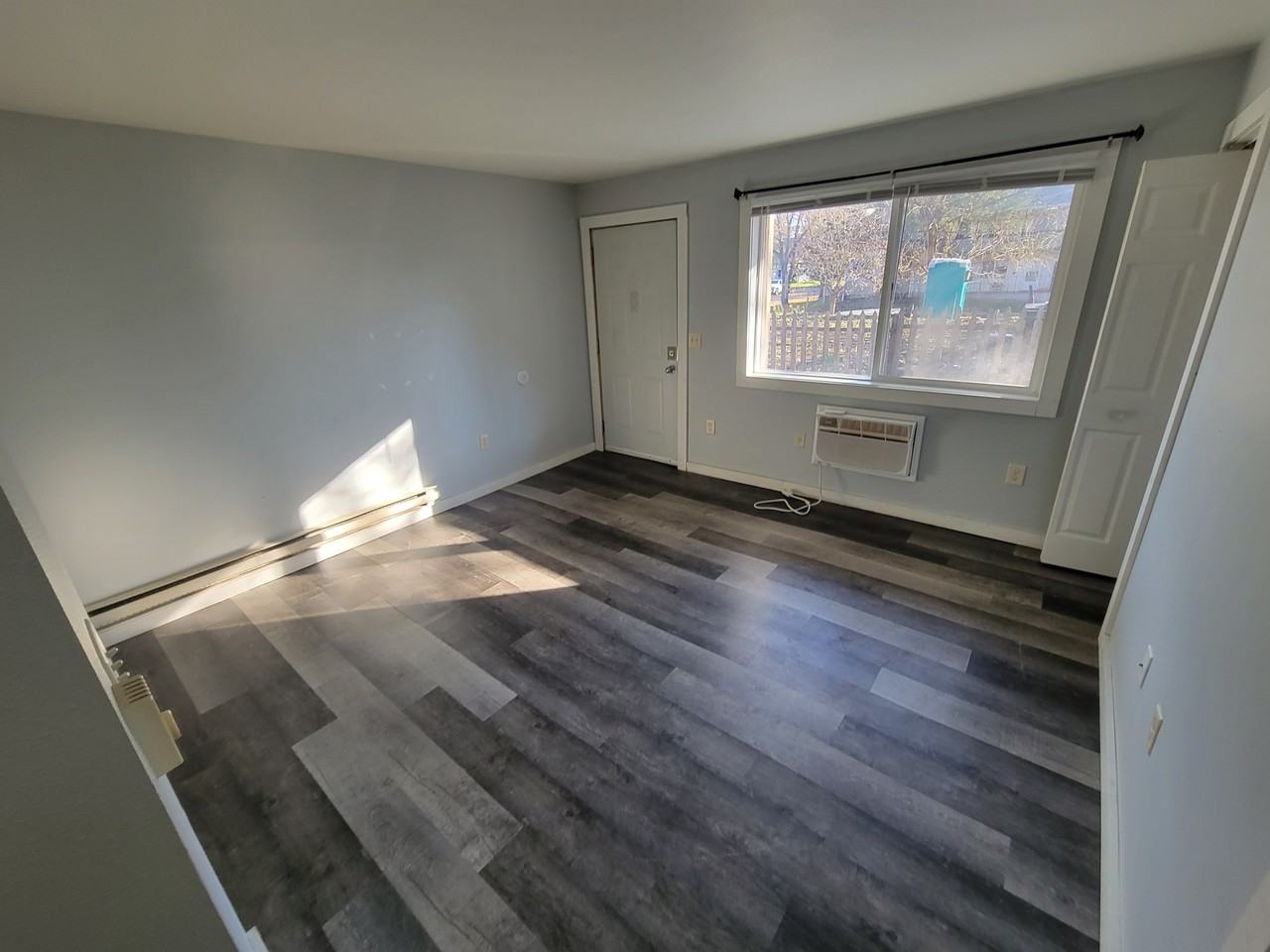 407 Liberty St #3 - Photo 5 of 11