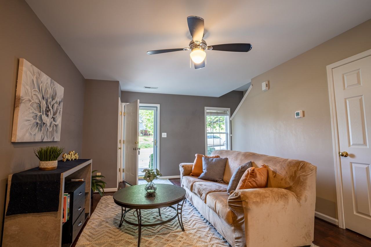 2240 15th Avenue Northeast #103 - Photo 4 of 27