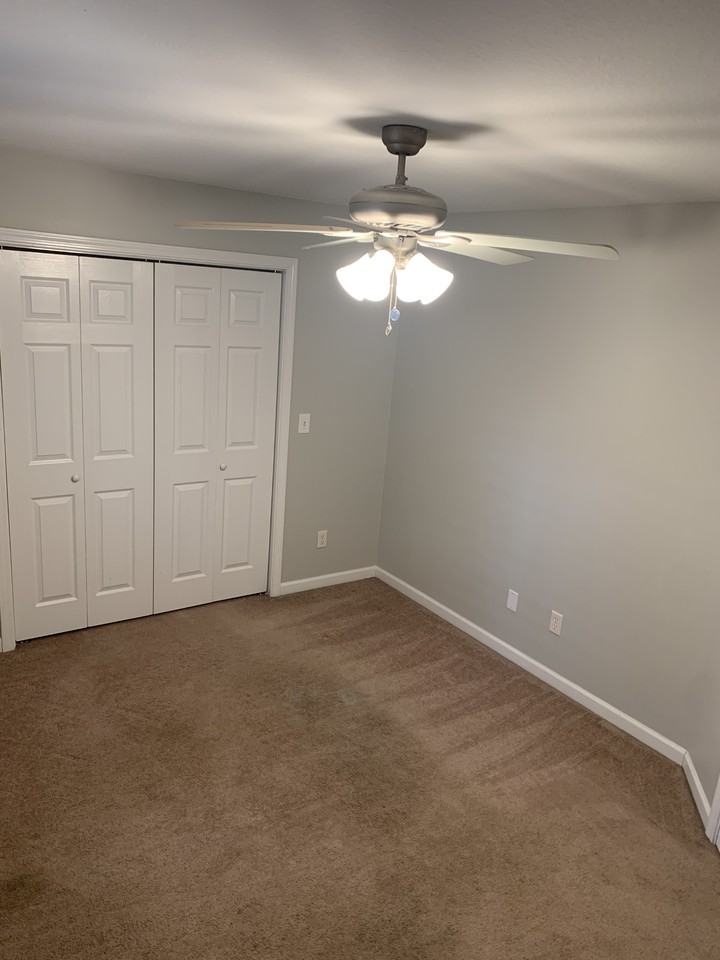 111 N Seminole Dr #NA - Photo 7 of 9