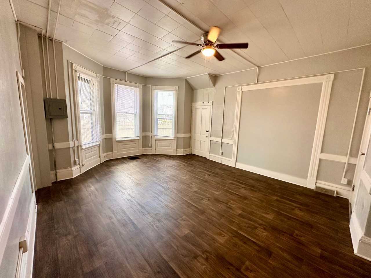 624 N Weber St #103 - Photo 3 of 21