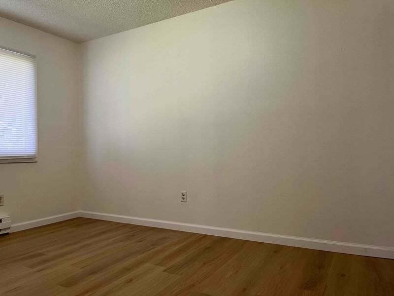 338 Willow St #A - Photo 6 of 8