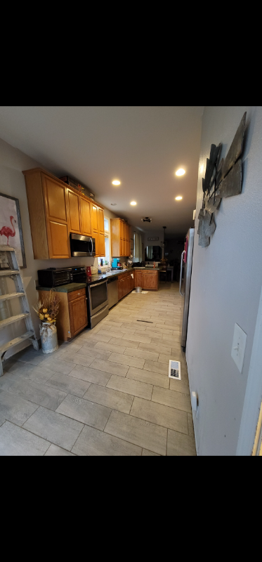 757 Main Avenue - Photo 5 of 17