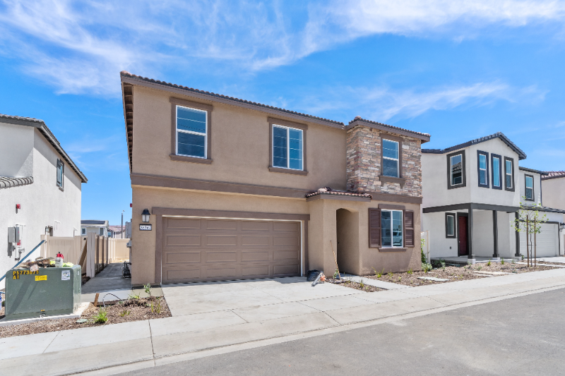 36564 Diego Springs Ave - Photo 2 of 26