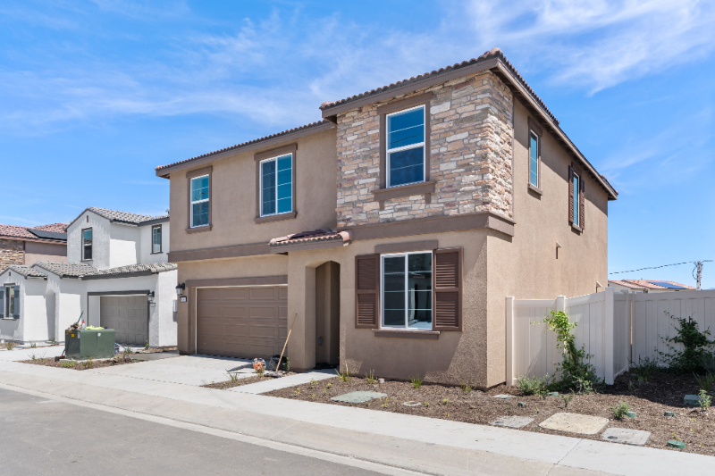 36564 Diego Springs Ave - Photo 3 of 26