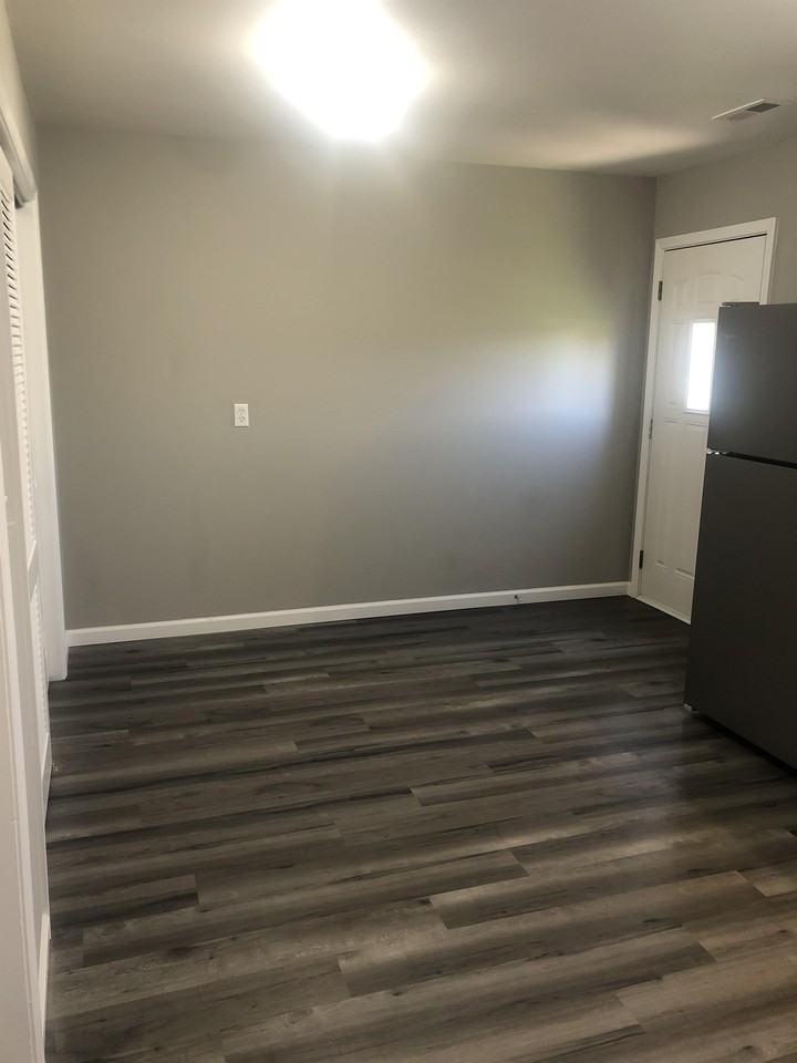 WAR:  Apache Townhomes - Photo 3 of 31