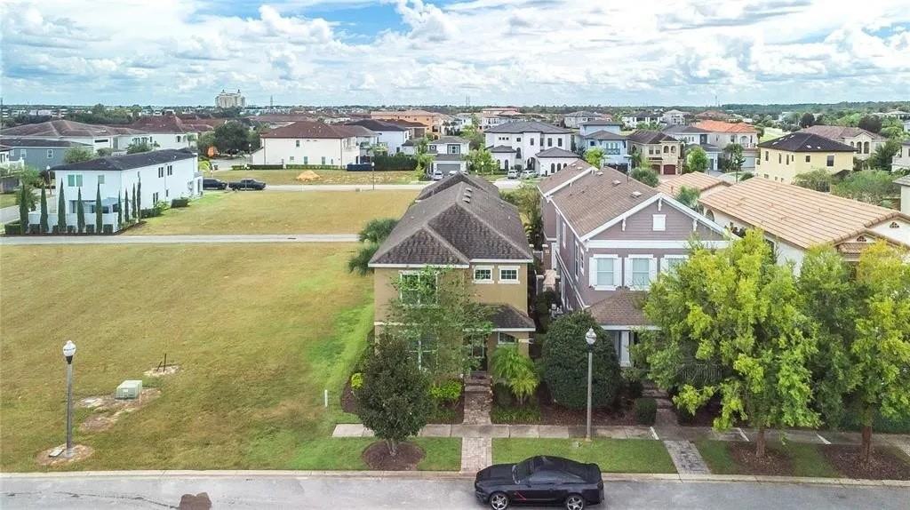 7808 Whitemarsh Way #MAIN - Photo 2 of 50