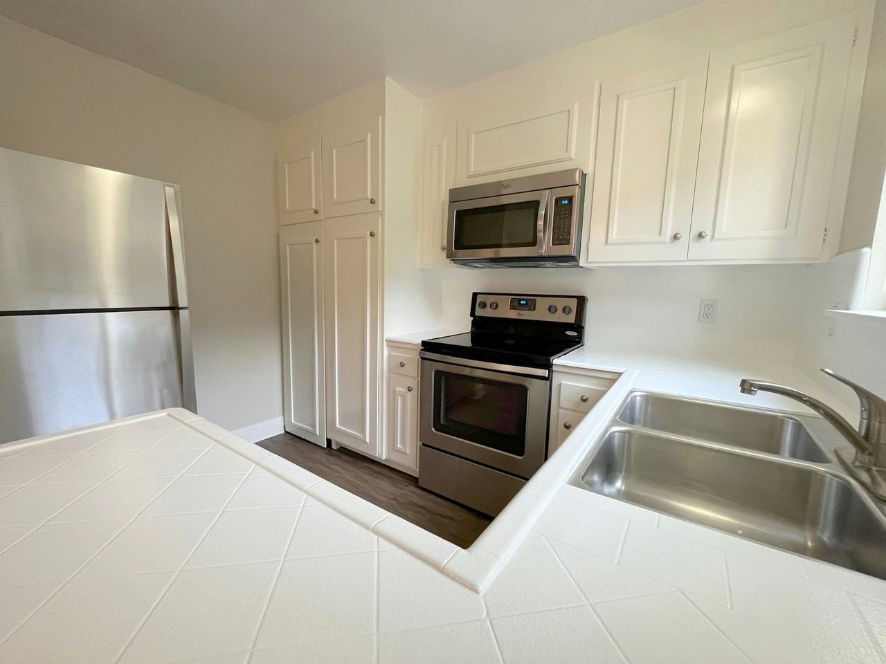19 Belle Avenue, Unit 7 - Photo 7 of 11