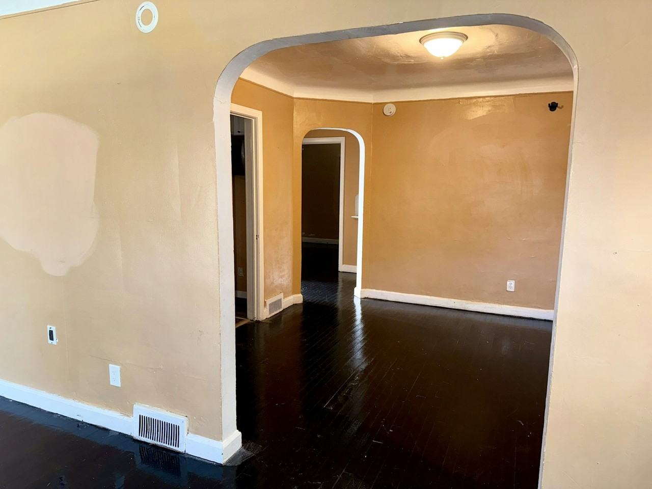 13303 Promenade St - Photo 3 of 11