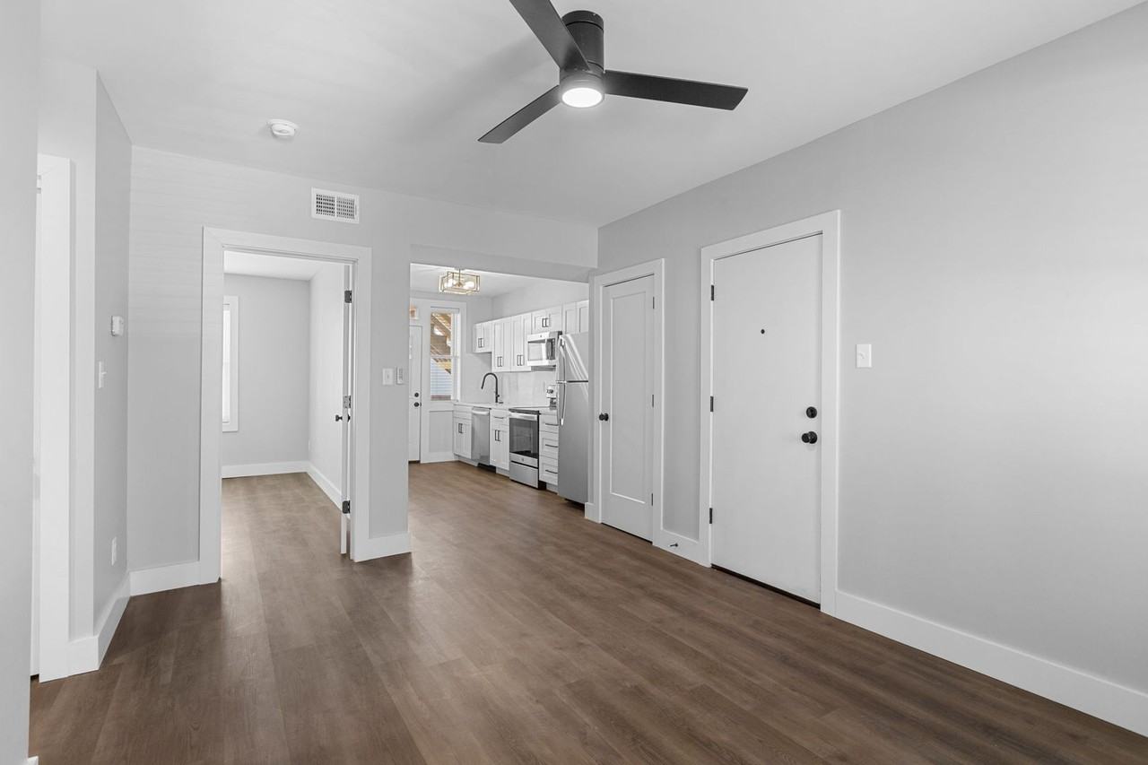 6008 Marmaduke Ave Apt 2n - Photo 2 of 12