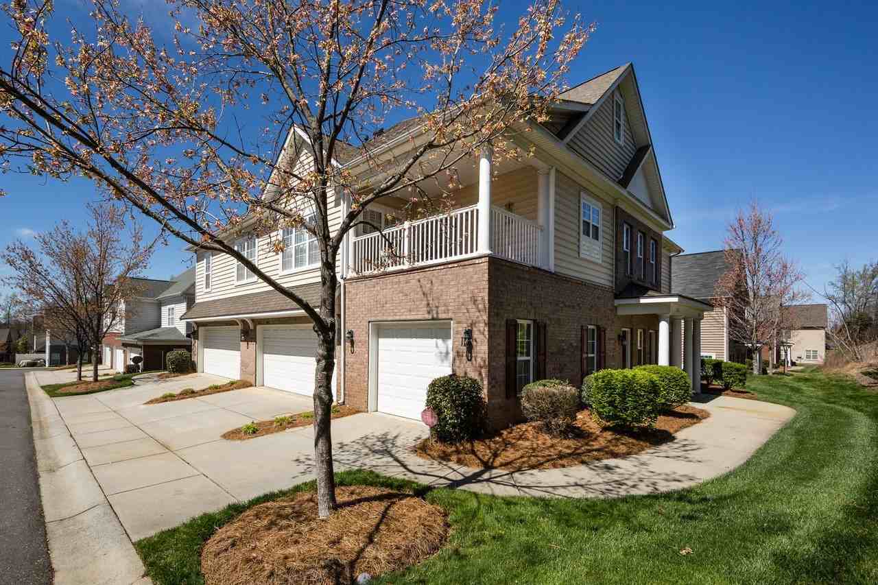 12012 Bordeaux St - Photo 3 of 34