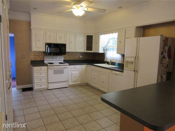 119 E State St - Photo 3 of 21