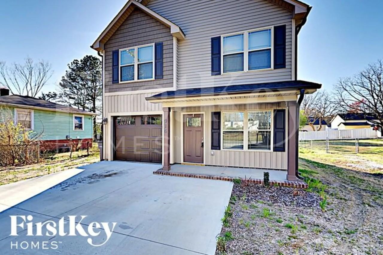 916 Longview Ave - Photo 2 of 17