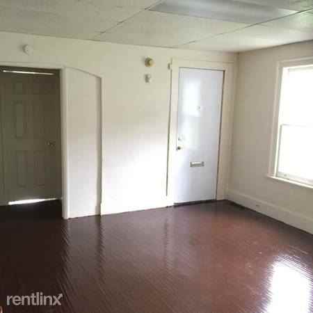 115 Weeger St - Photo 3 of 6