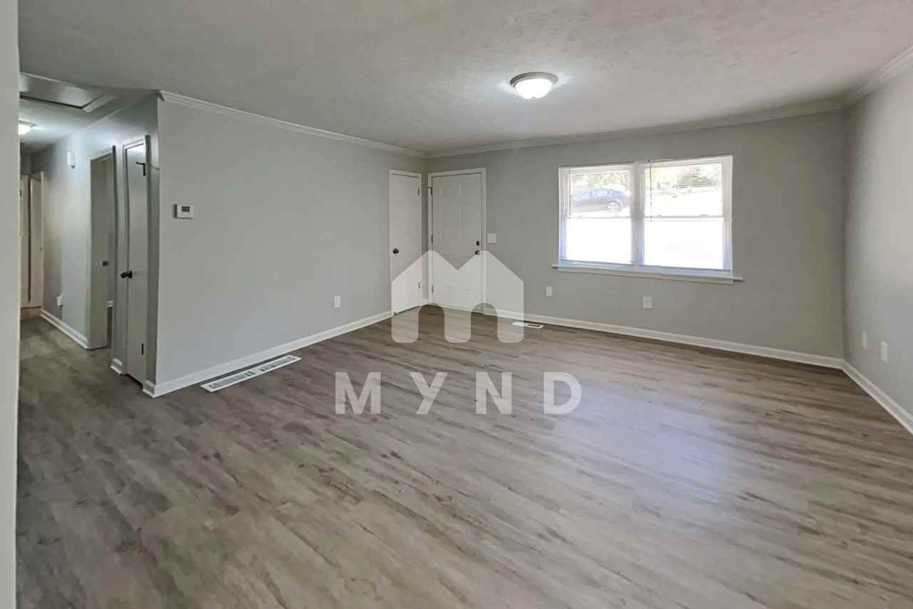 3457 White Oak Ct - Photo 3 of 18