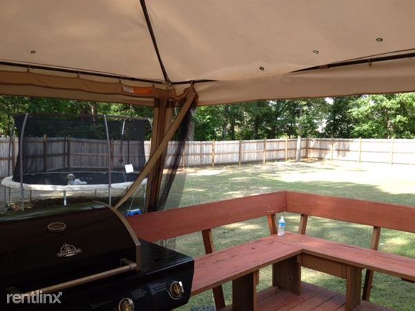 268 White Pine Dr - Photo 2 of 2