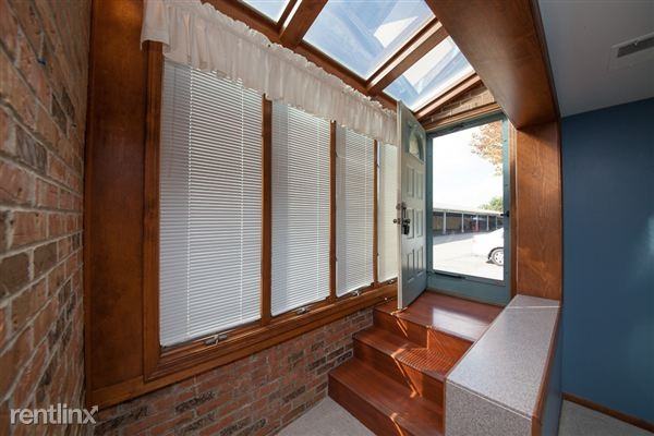 Pinewood Village Condominiums Apartments 141 Pinewood Cir, Plymouth