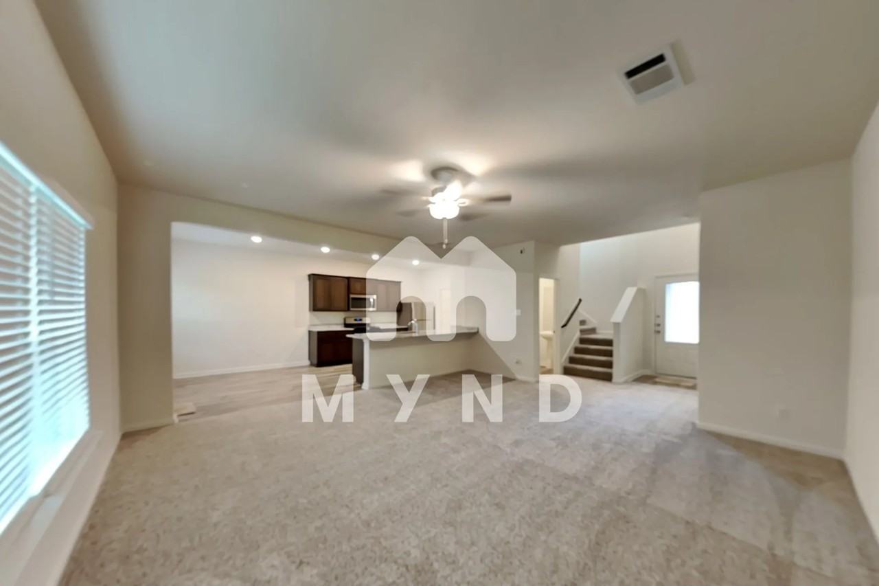 200 Tidwell Dr - Photo 2 of 23