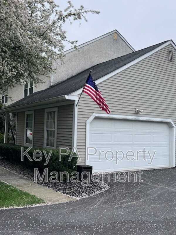 803 Bradford Ter - Photo 2 of 30