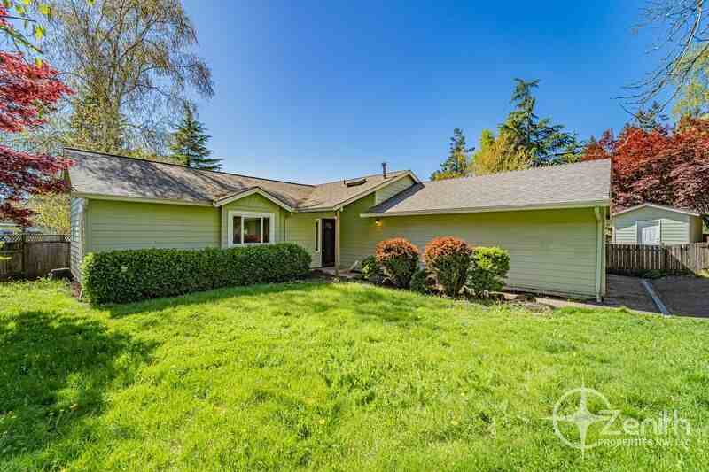 2819 Ne 54th St - Photo 2 of 32