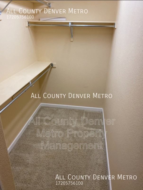 5024 Everett St #203 - Photo 6 of 10