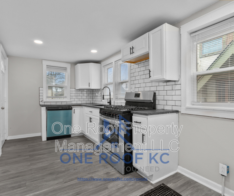 416 N Elmwood Ave - Photo 4 of 24