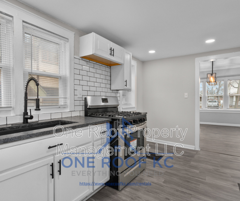 416 N Elmwood Ave - Photo 5 of 24