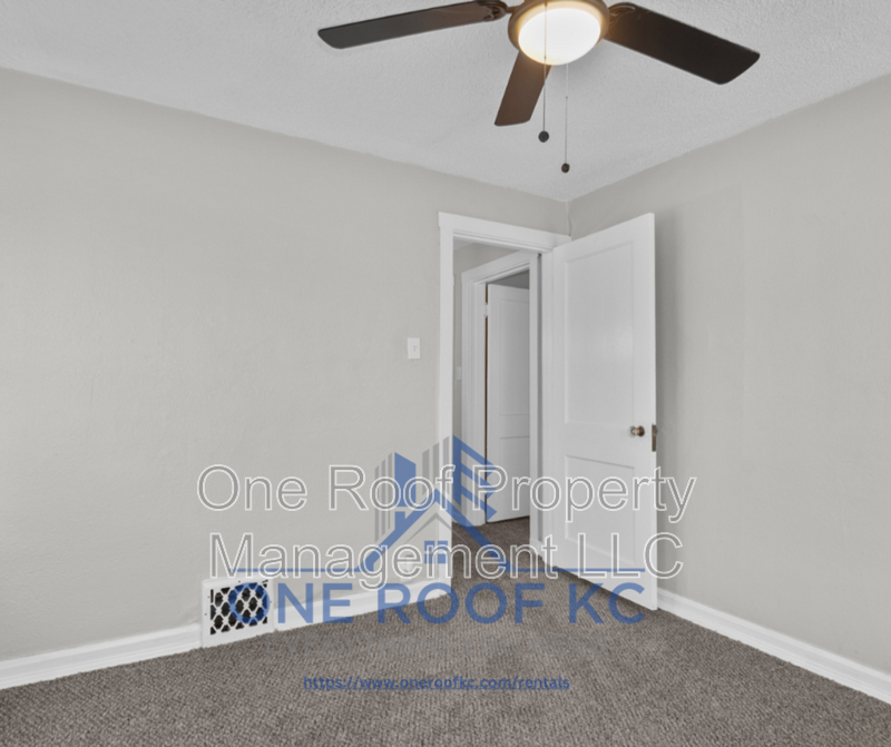 416 N Elmwood Ave - Photo 6 of 24