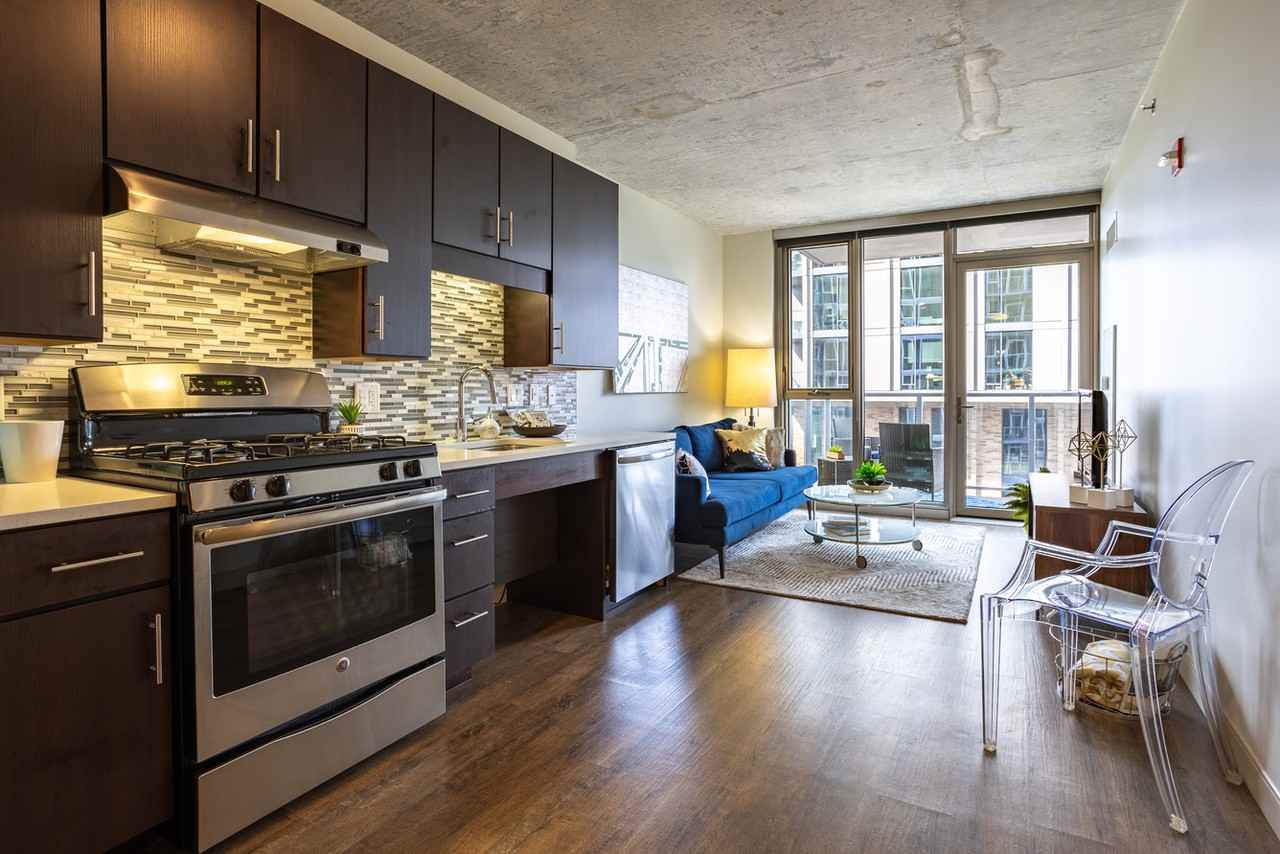 S Green St 614, Chicago, IL 60607 1 Bedroom Apartment for 2,653/month