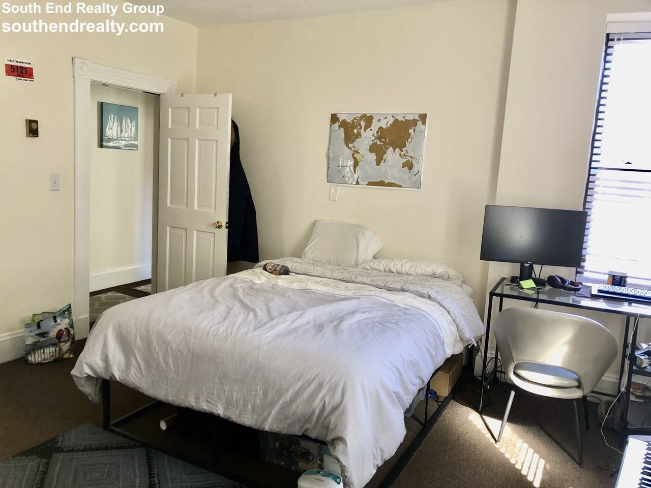 29/33 Wellington St. #404 - Photo 4 of 9