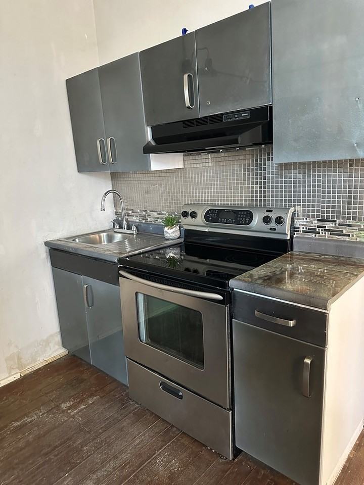 357 E Main St - Photo 7 of 13