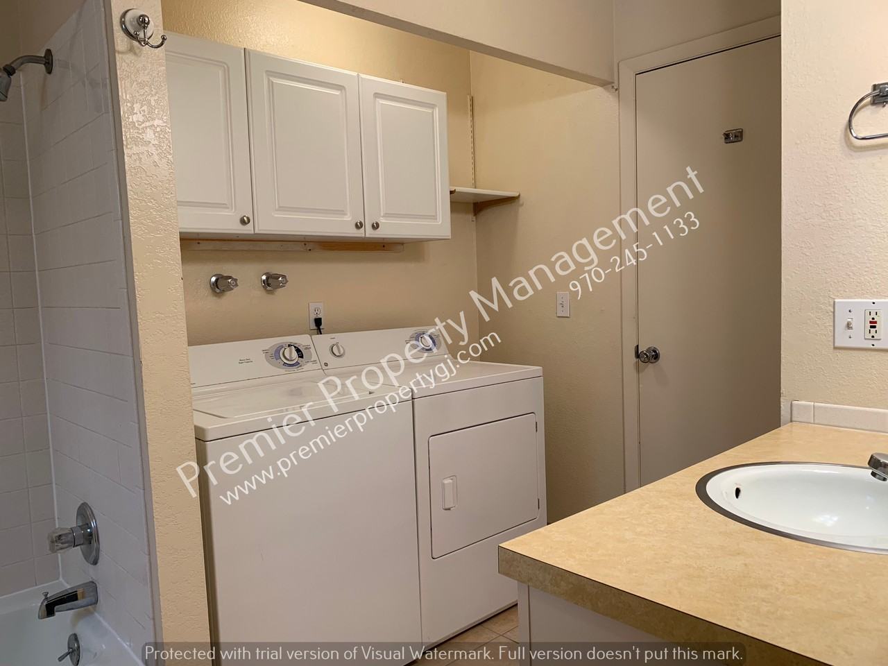 532 23 Rd - Photo 3 of 25