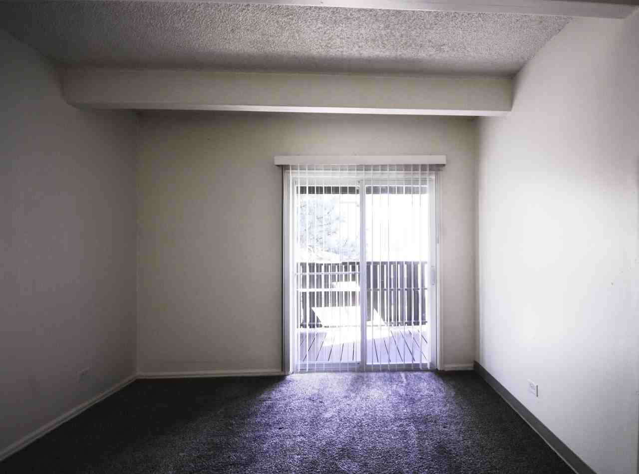 9995 E Harvard Ave - Photo 3 of 9