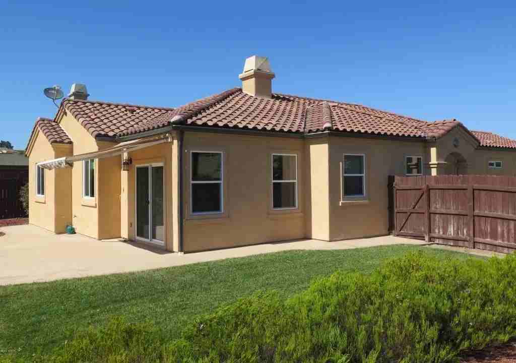 772 Pluto Ave - Photo 3 of 24