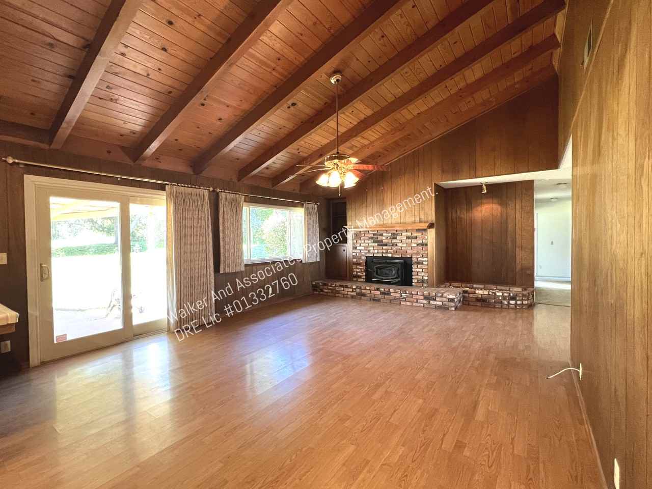 4630 Telephone Rd - Photo 2 of 6