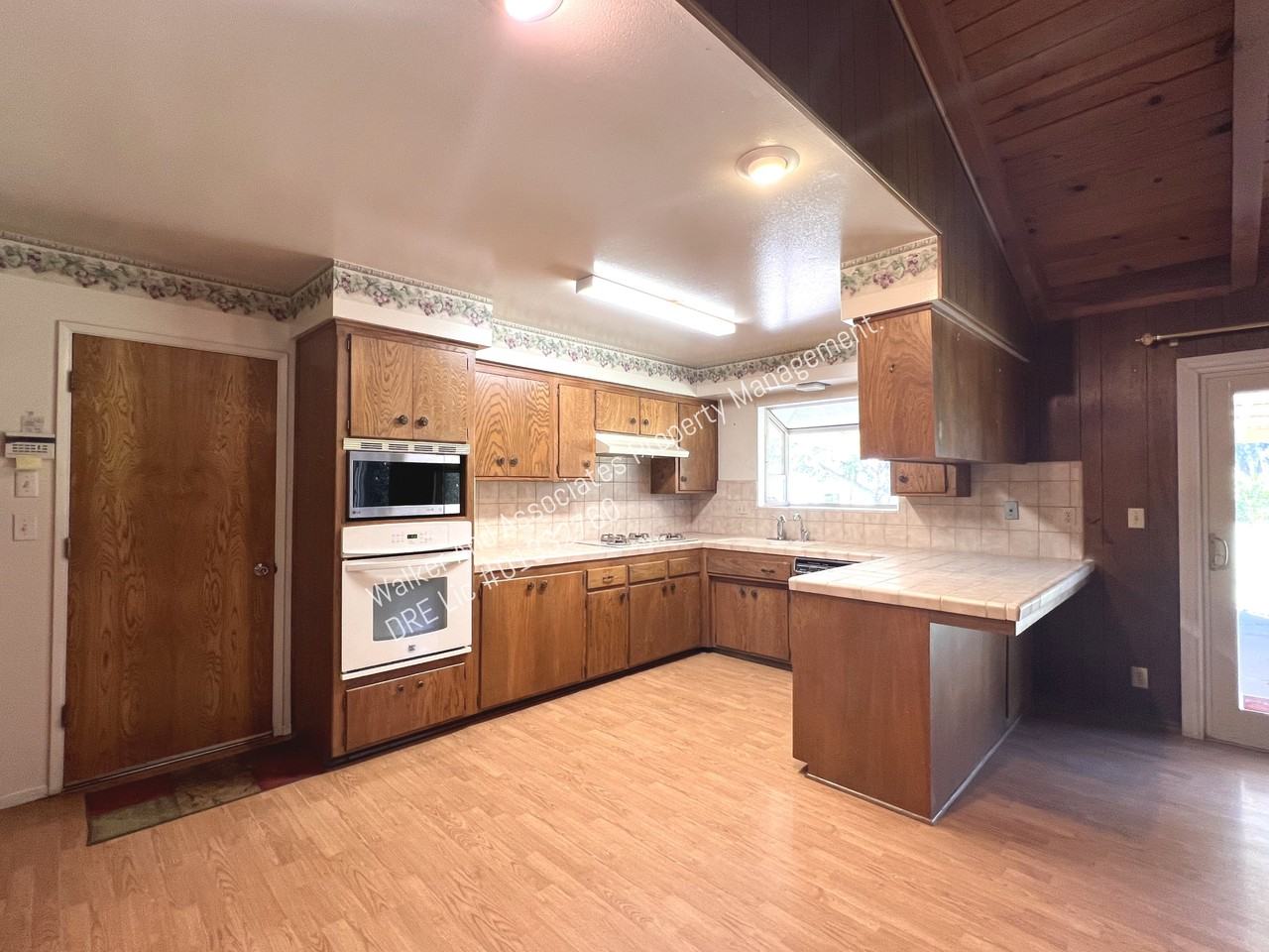 4630 Telephone Rd - Photo 3 of 6